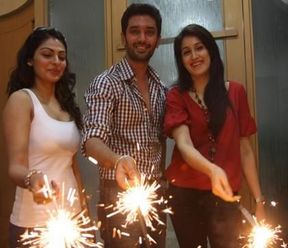 Bollywood wishes their loved ones a happy Diwali